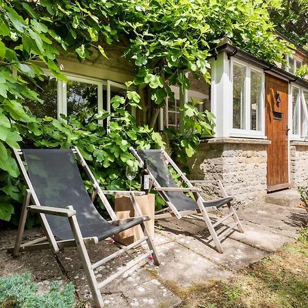 Architect Designed Cosy Cotswold Stone Cottage Quenington Exteriér fotografie